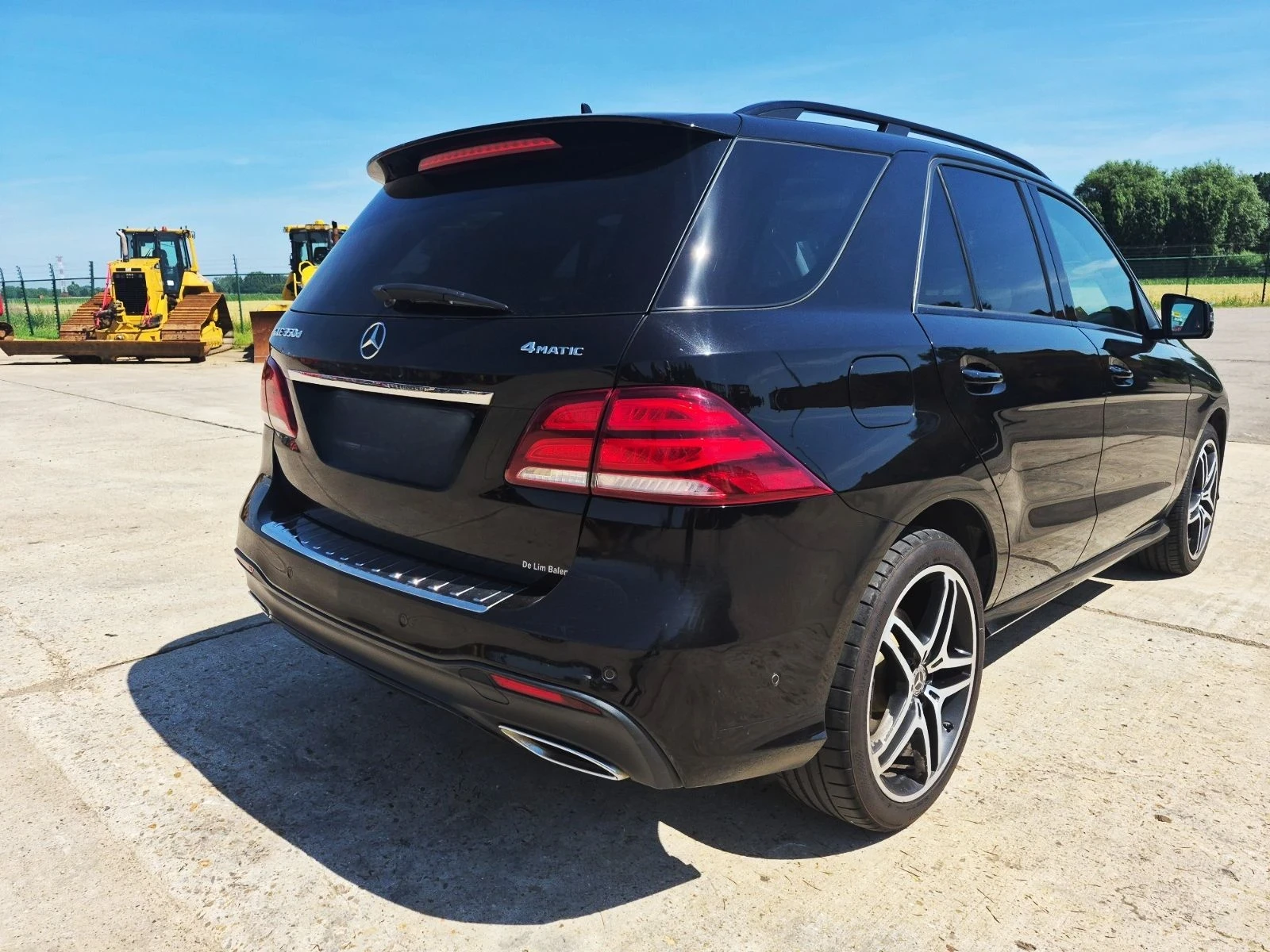 Mercedes-Benz GLE 350 Очакван Внос Mercedes GLE350d AMG Line Black inter, снимка 5 - Автомобили и джипове - 55739968