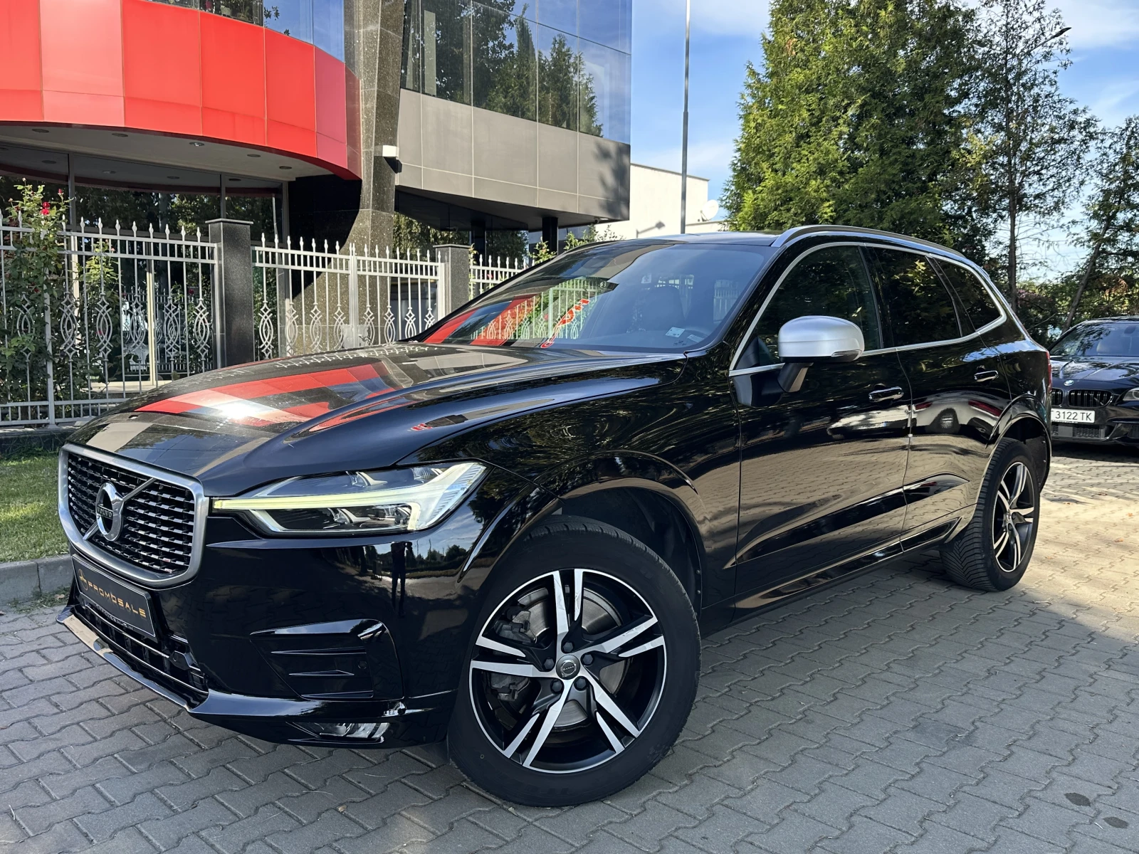 Volvo XC60 R-line* AWD* Pano 