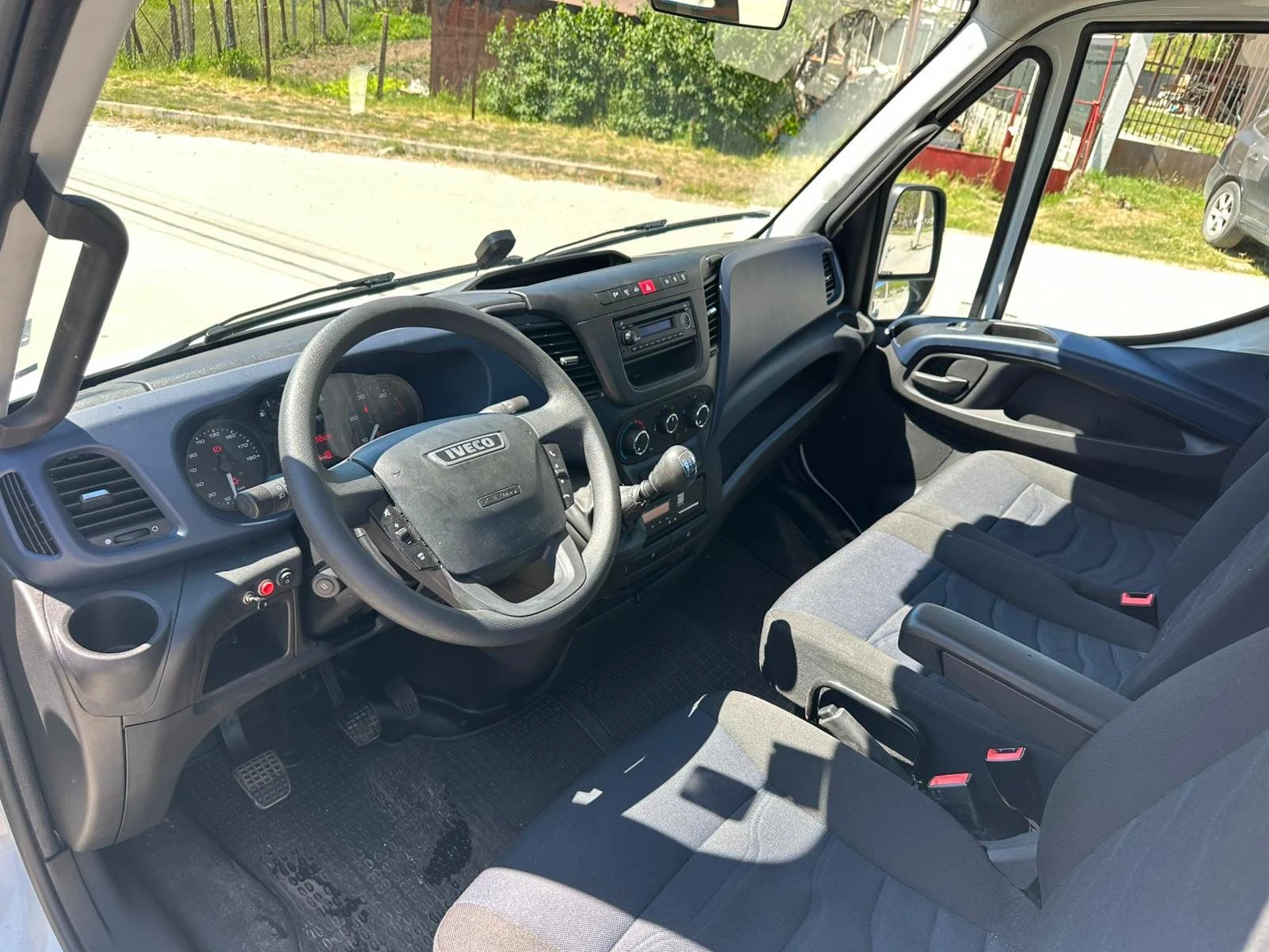 Iveco Daily 35c15 150 - изображение 6