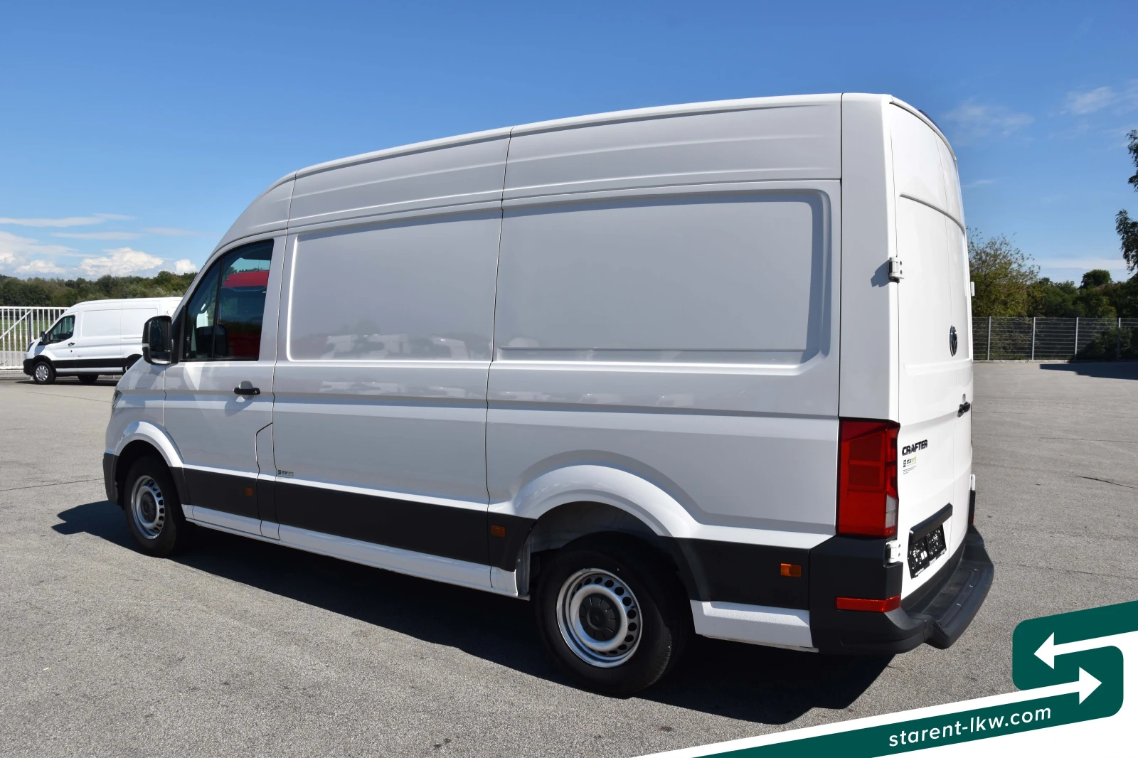 VW Crafter VAN26023, снимка 4 - Бусове и автобуси - 55842194