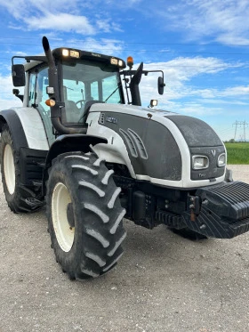 Трактор Valtra T202V, снимка 2