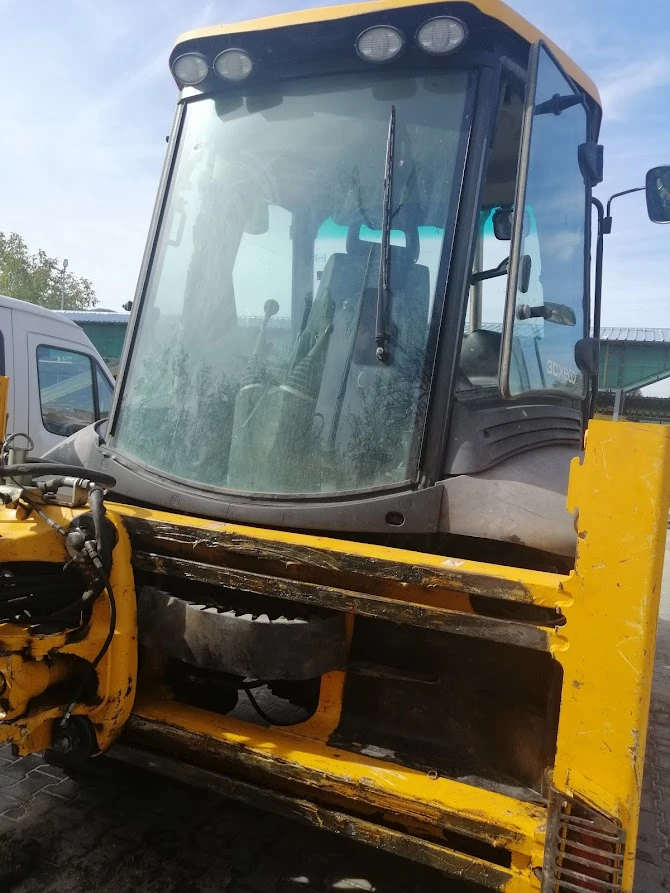 Багер JCB 3CX, снимка 5 - Индустриална техника - 47606924