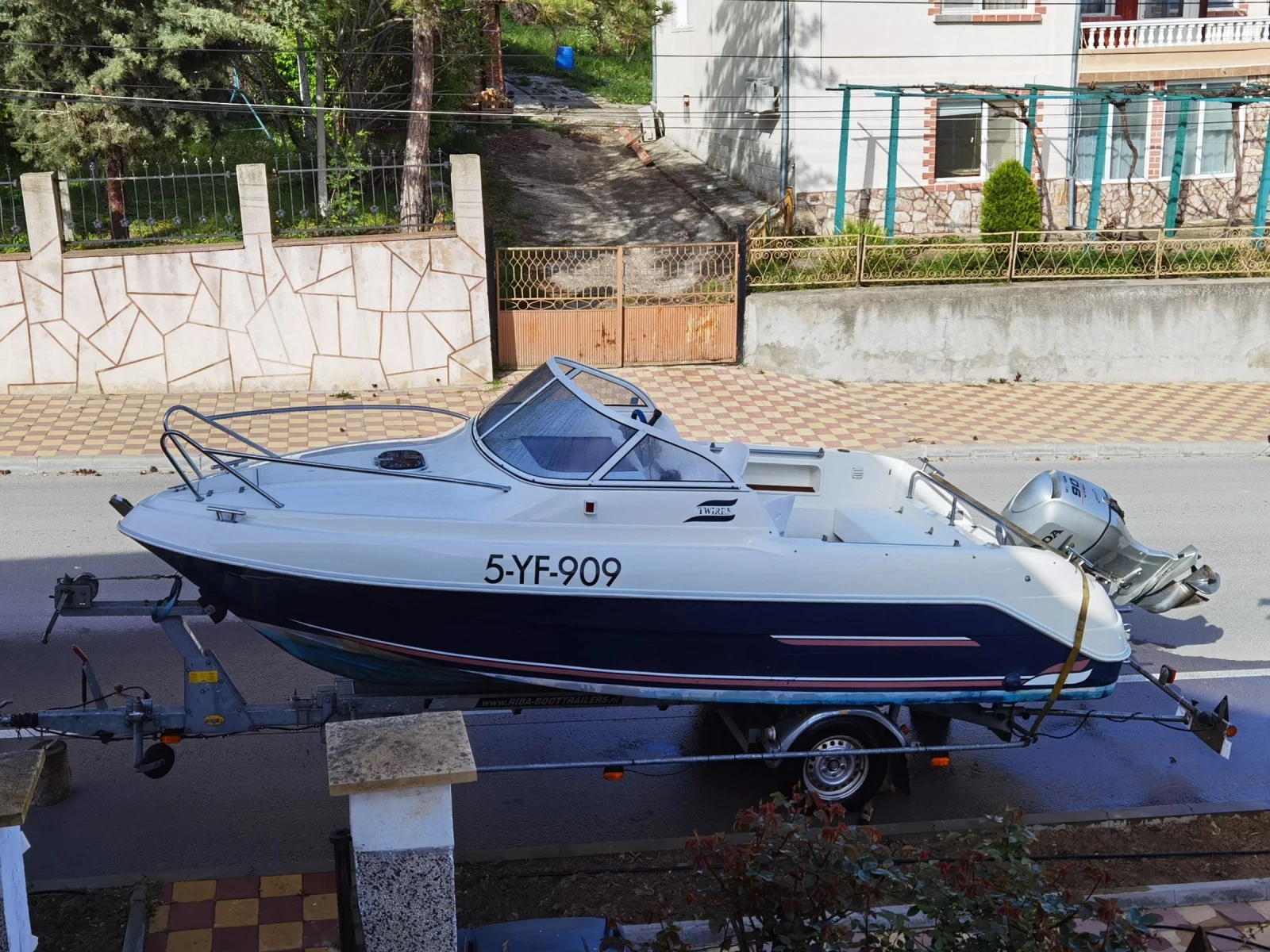 Лодка Quicksilver Galia 560 - изображение 10