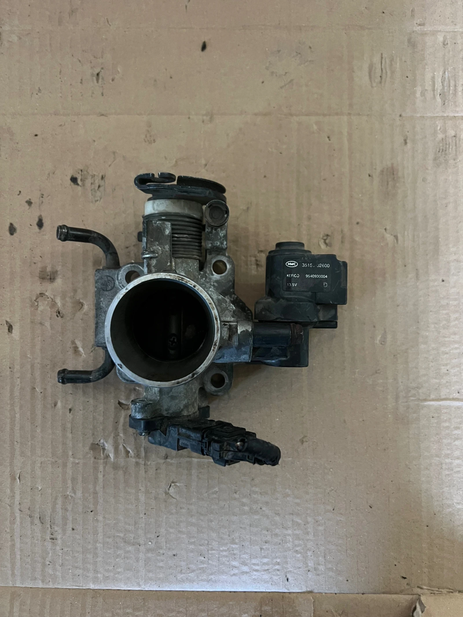 35150-02600 Hyundai Atos, Getz 1.0, 1.1 - 2000-2003г., Kia Picanto 1.1 Дроселова клапа | Mobile.bg — изображение 1
