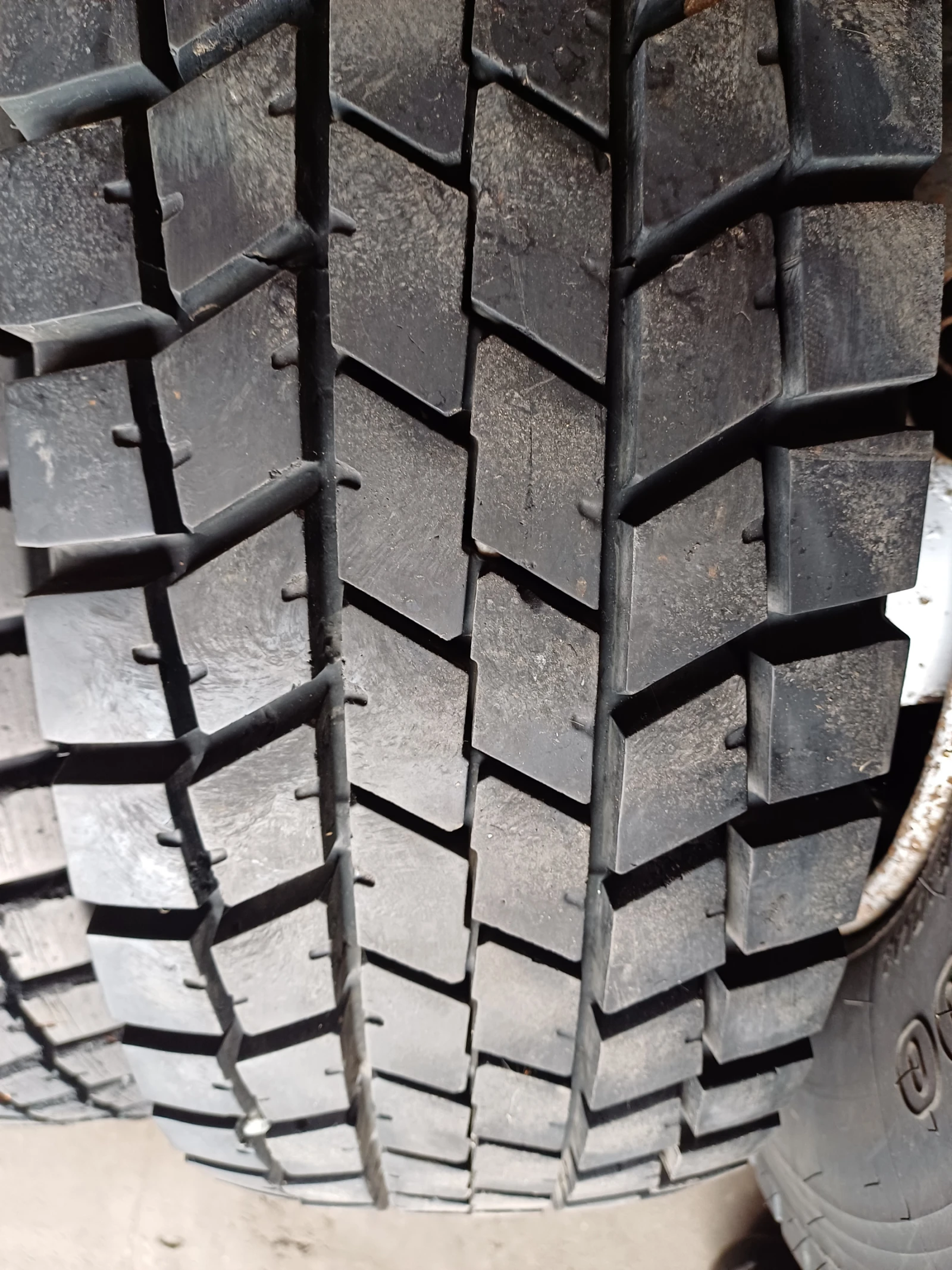    225/75R17.5 | Mobile.bg   5