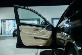 BMW 530 M Пакет* 360* Дистроник* Пано* Рекаро* 300+ + * , снимка 12