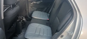 Toyota Auris, снимка 8