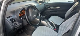 Toyota Auris, снимка 6