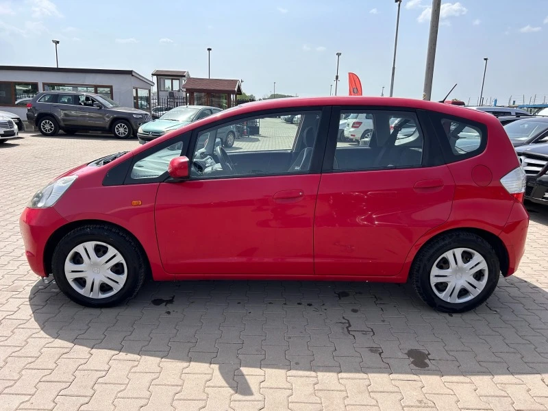 Honda Jazz 1.2i EURO 4 ЛИЗИНГ, снимка 9 - Автомобили и джипове - 46293890