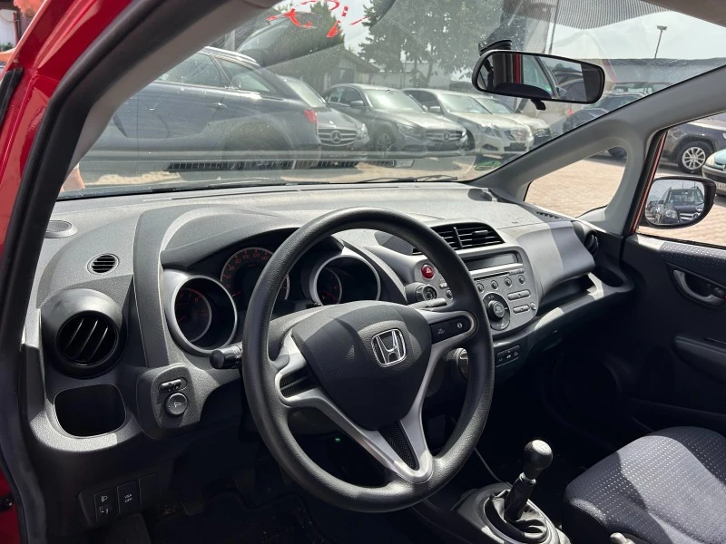 Honda Jazz 1.2i EURO 4 ЛИЗИНГ, снимка 11 - Автомобили и джипове - 46293890