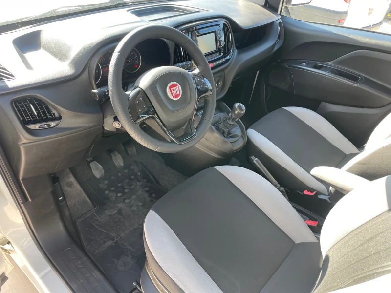 Fiat Doblo 1.6 m-jet / MAXI /105k.c./ КЛИМАТРОНИК/ПАРКТРОНИК, снимка 17 - Автомобили и джипове - 47606598