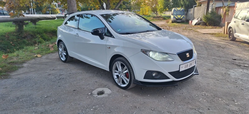 Seat Ibiza 1.9тди 90к.с., снимка 3 - Автомобили и джипове - 47742243