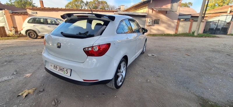 Seat Ibiza 1.9тди 90к.с., снимка 4 - Автомобили и джипове - 47742243