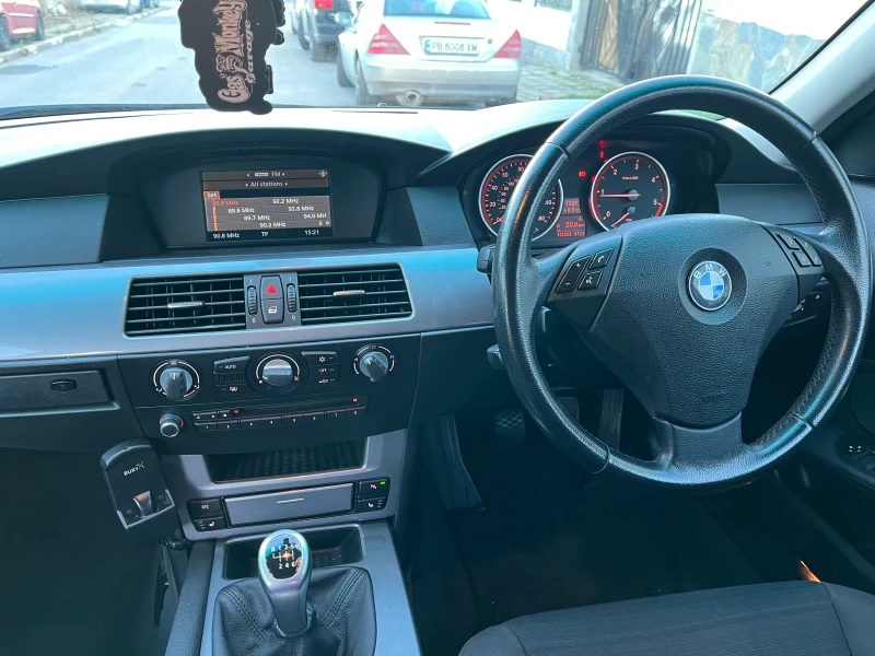 BMW 520 D, снимка 7 - Автомобили и джипове - 48117868