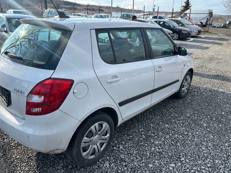 Skoda Fabia 1.6.90к.евро5, снимка 7 - Автомобили и джипове - 49181414