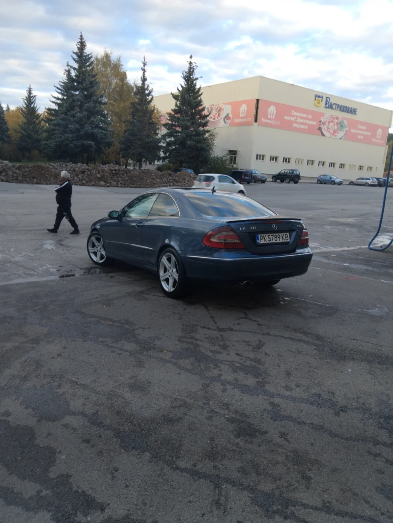 Mercedes-Benz CLK, снимка 4 - Автомобили и джипове - 52180756