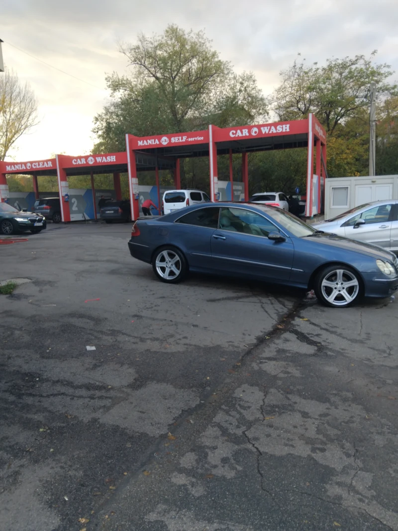 Mercedes-Benz CLK, снимка 2 - Автомобили и джипове - 52180756