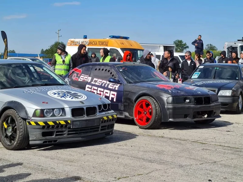 BMW 320 DRIFT , снимка 2 - Автомобили и джипове - 52364447