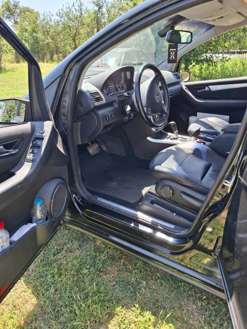 Mercedes-Benz A 200, снимка 9 - Автомобили и джипове - 52386658