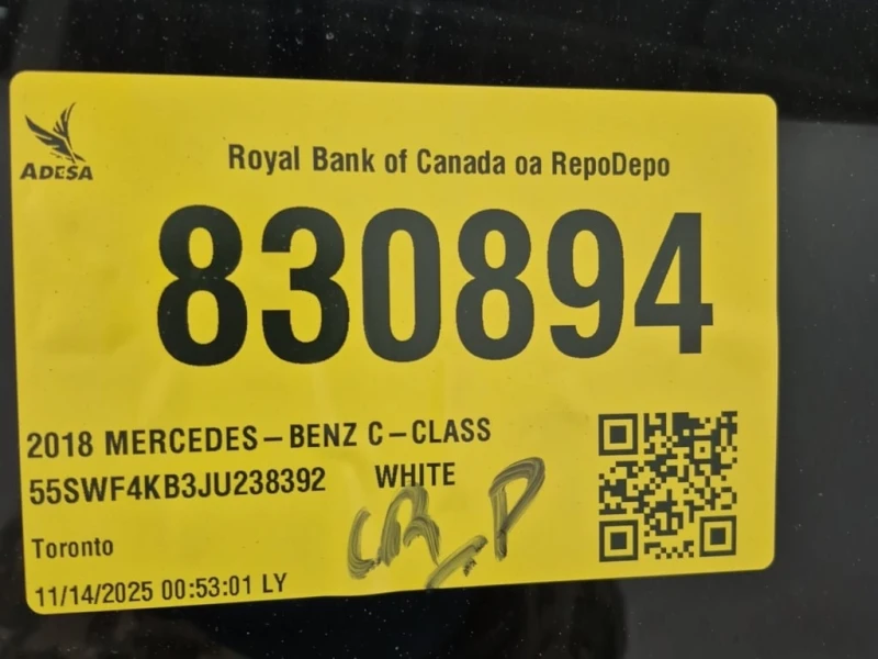 Mercedes-Benz C 300 * CARFAX * БЕЗ ПЪРВОНАЧАЛНА ВНОСКА, снимка 14 - Автомобили и джипове - 52852188