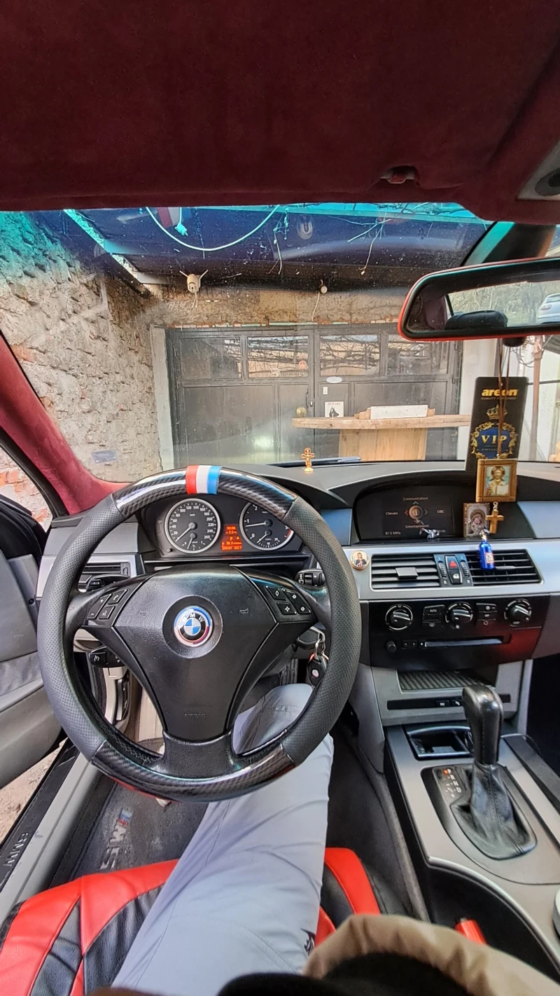 BMW 530, снимка 14 - Автомобили и джипове - 53087081