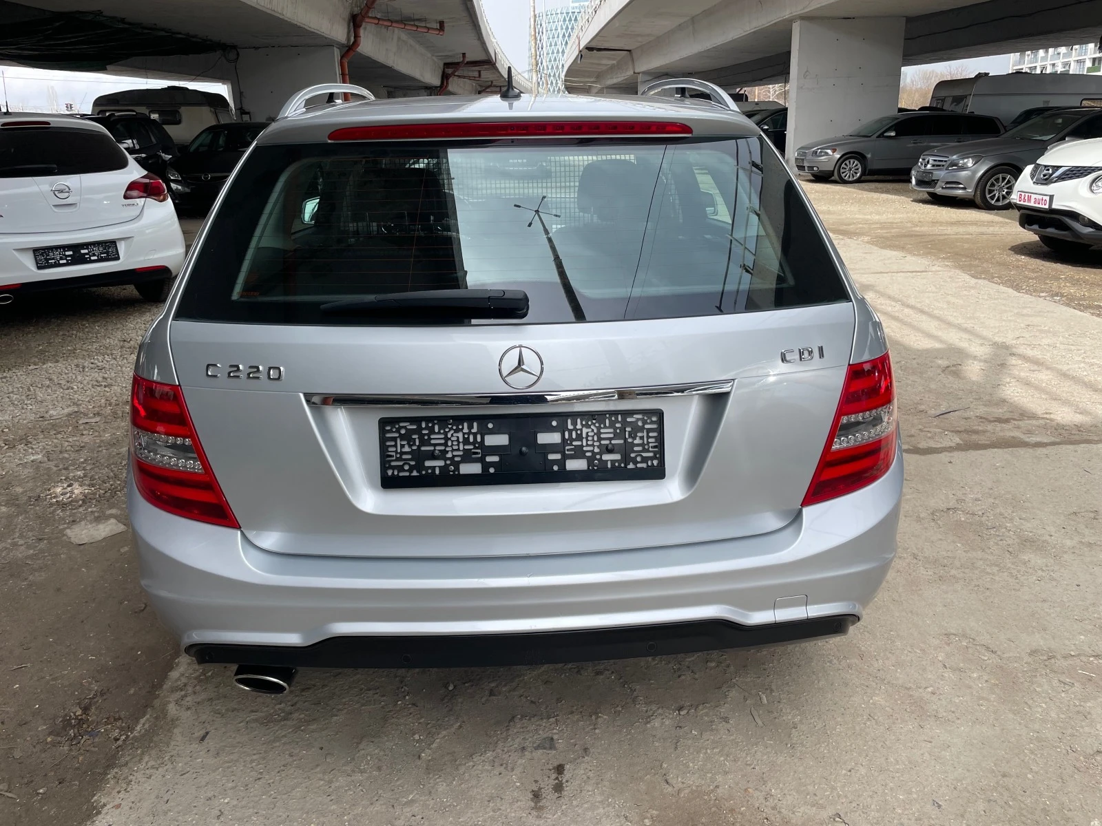 Mercedes-Benz C 220 220CDI-AMG-ПАКЕТ-LED-КСЕНОН-NAVI-КОЖА-FULL - изображение 8