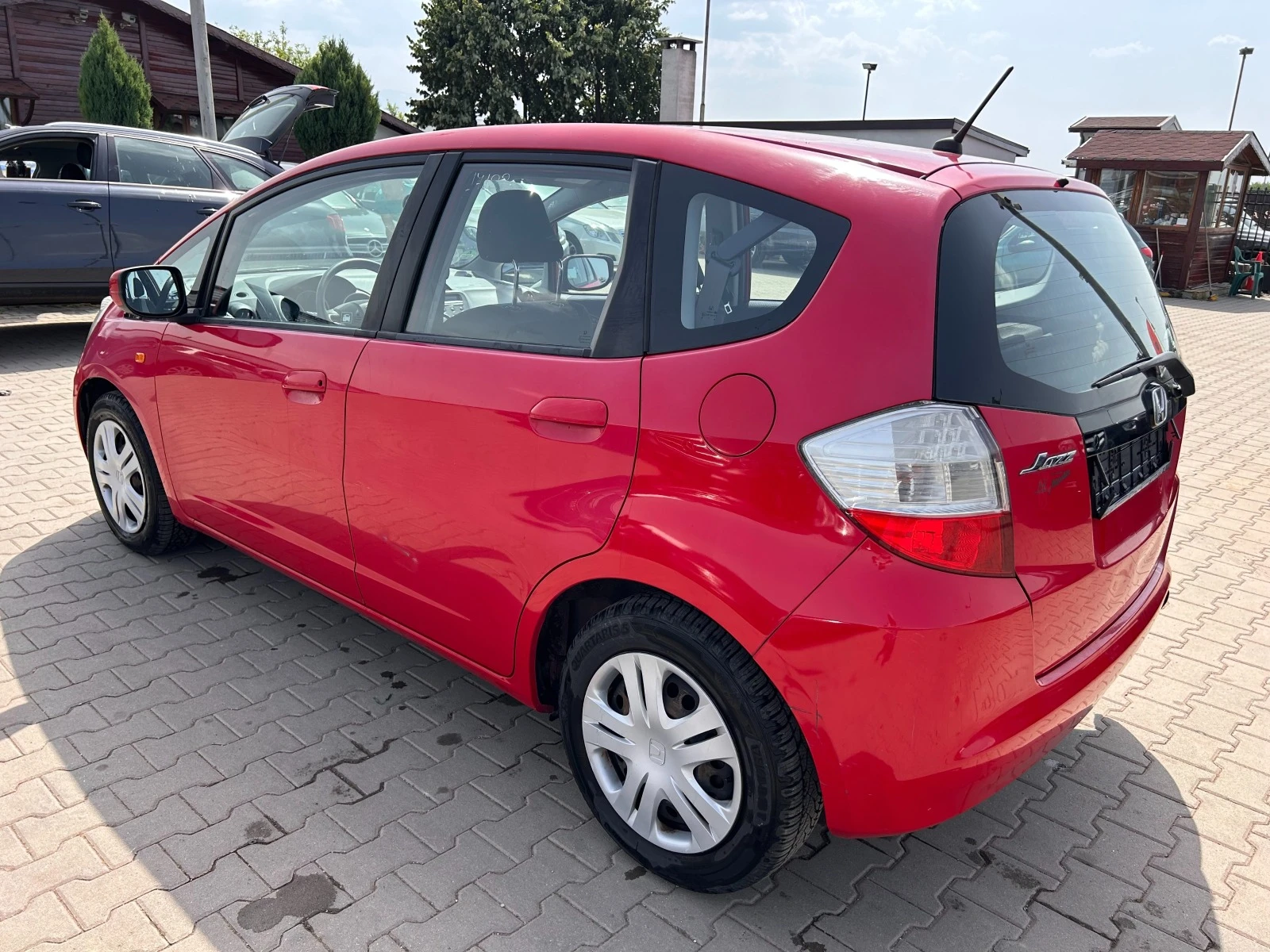 Honda Jazz 1.2i EURO 4 ЛИЗИНГ - изображение 8