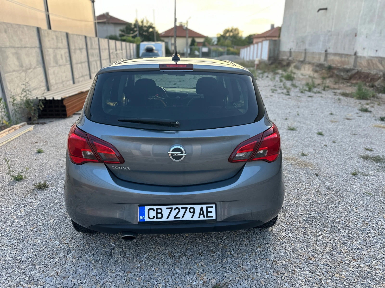 Opel Corsa 1.4 i GPL 90кс. - изображение 4