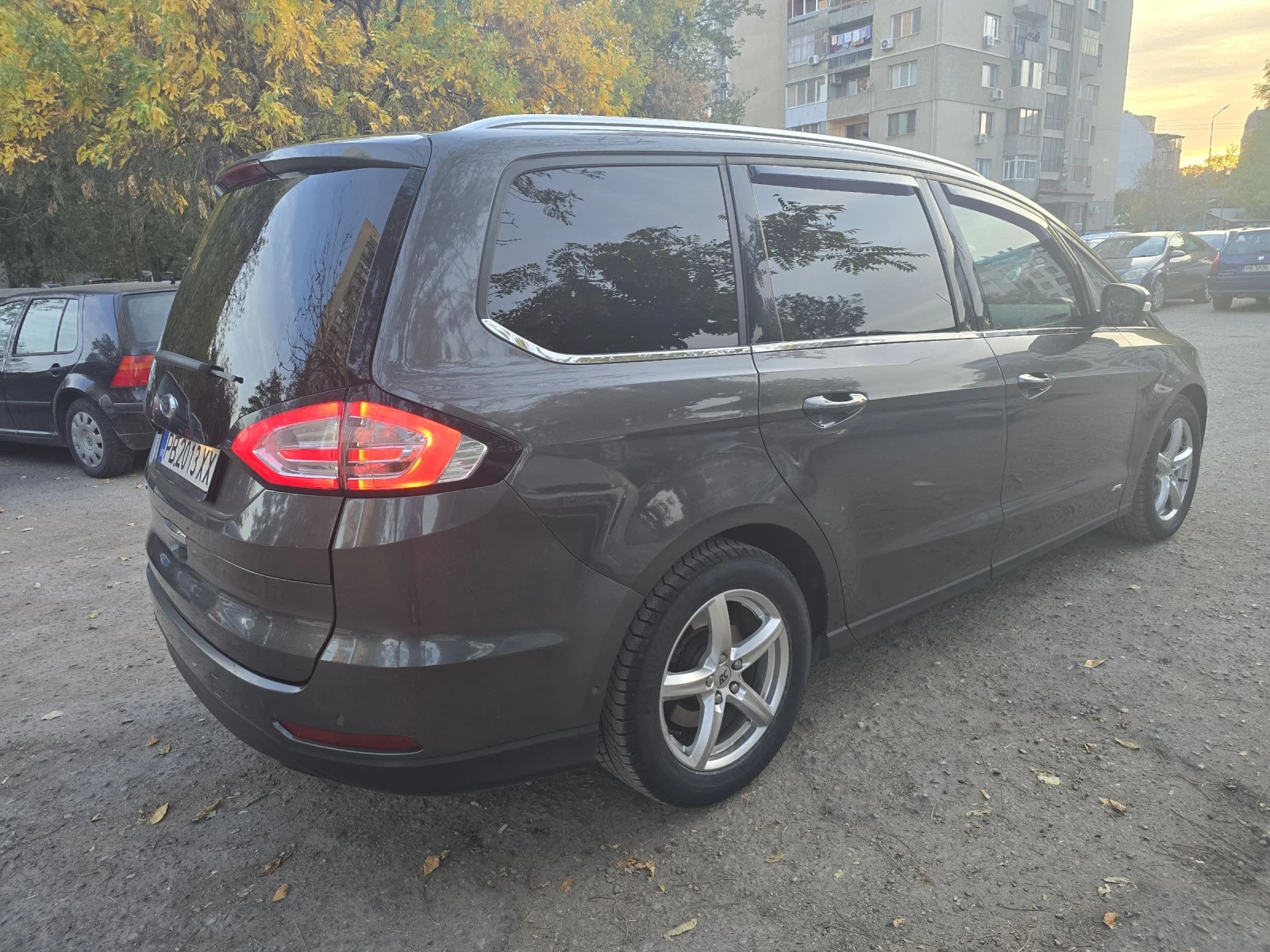 Ford Galaxy 2.0 EcoBlue 4x4  - изображение 6