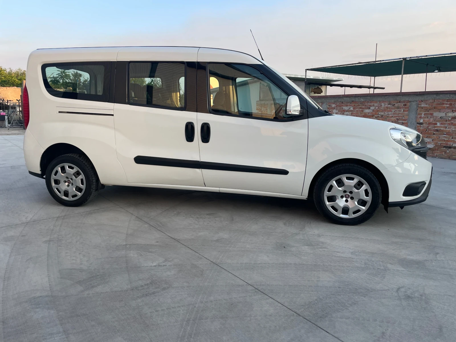 Fiat Doblo 1.6 m-jet / MAXI /105k.c./ КЛИМАТРОНИК/ПАРКТРОНИК - изображение 3