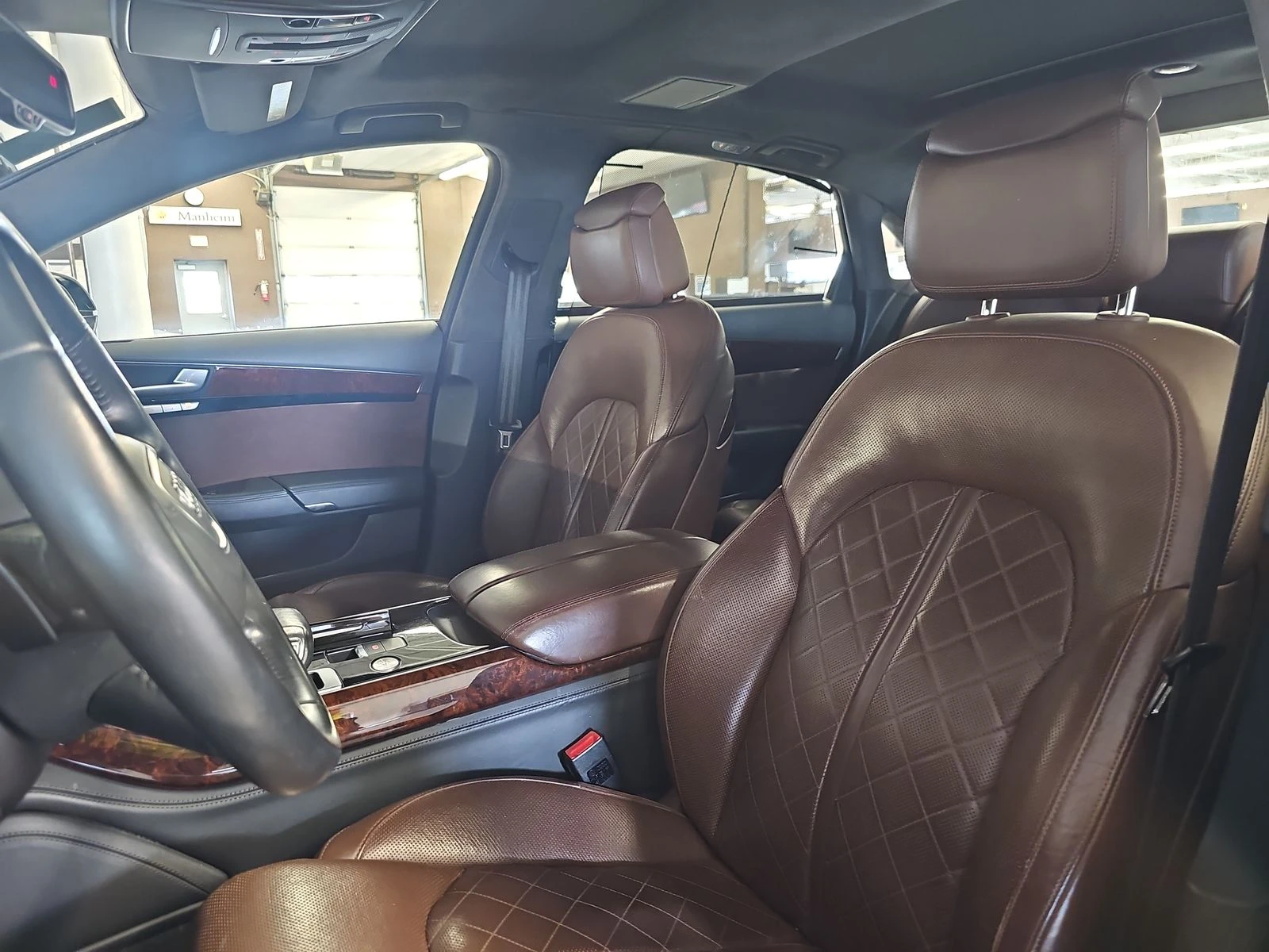Audi A8 LONG TDI* DISTRONIK* МАСАЖ* ОБДУХ* BOSE* PANO* ALC - изображение 9