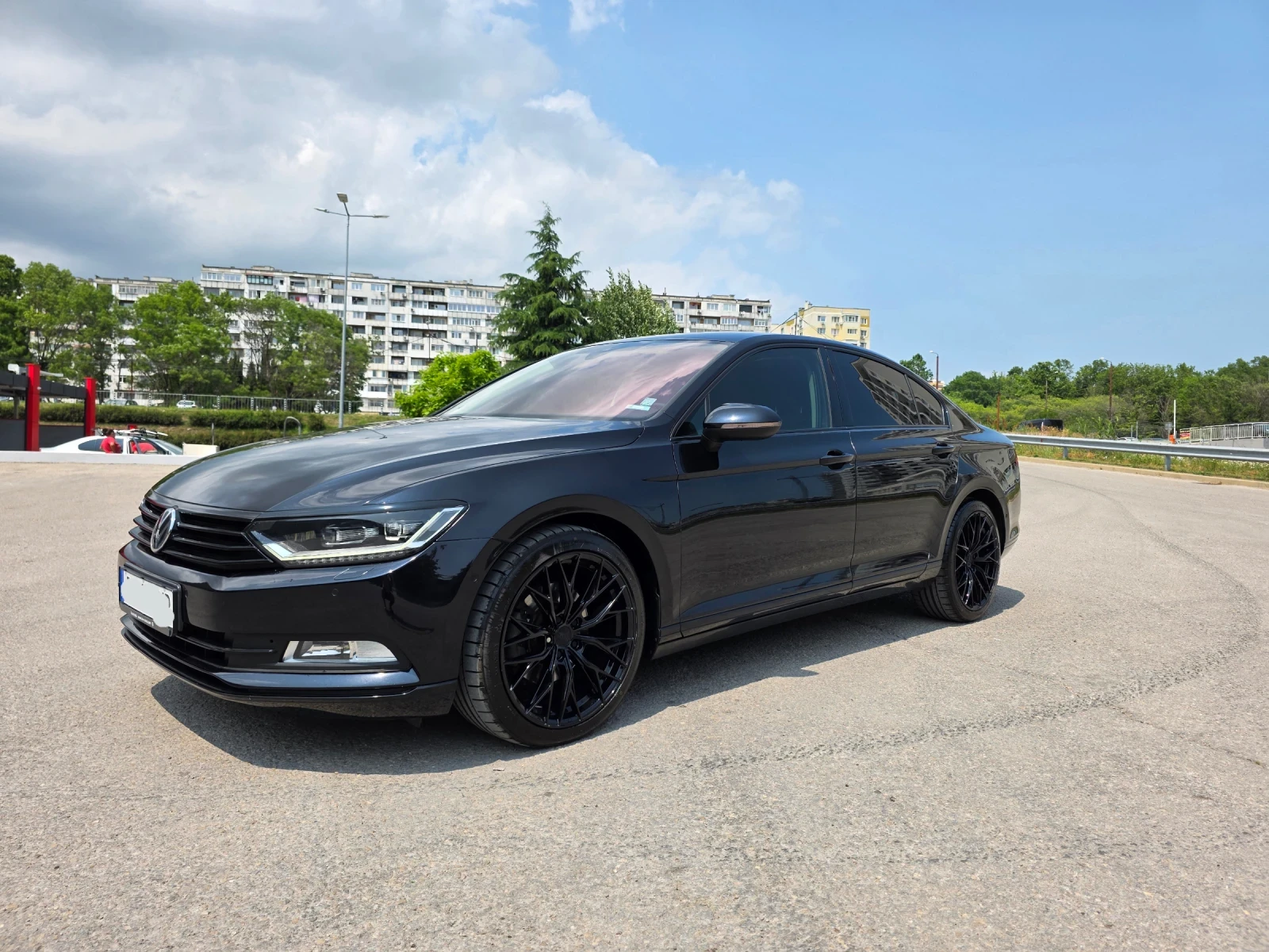 VW Passat 2.0 tdi HIGHLINE Dsg6 - изображение 3