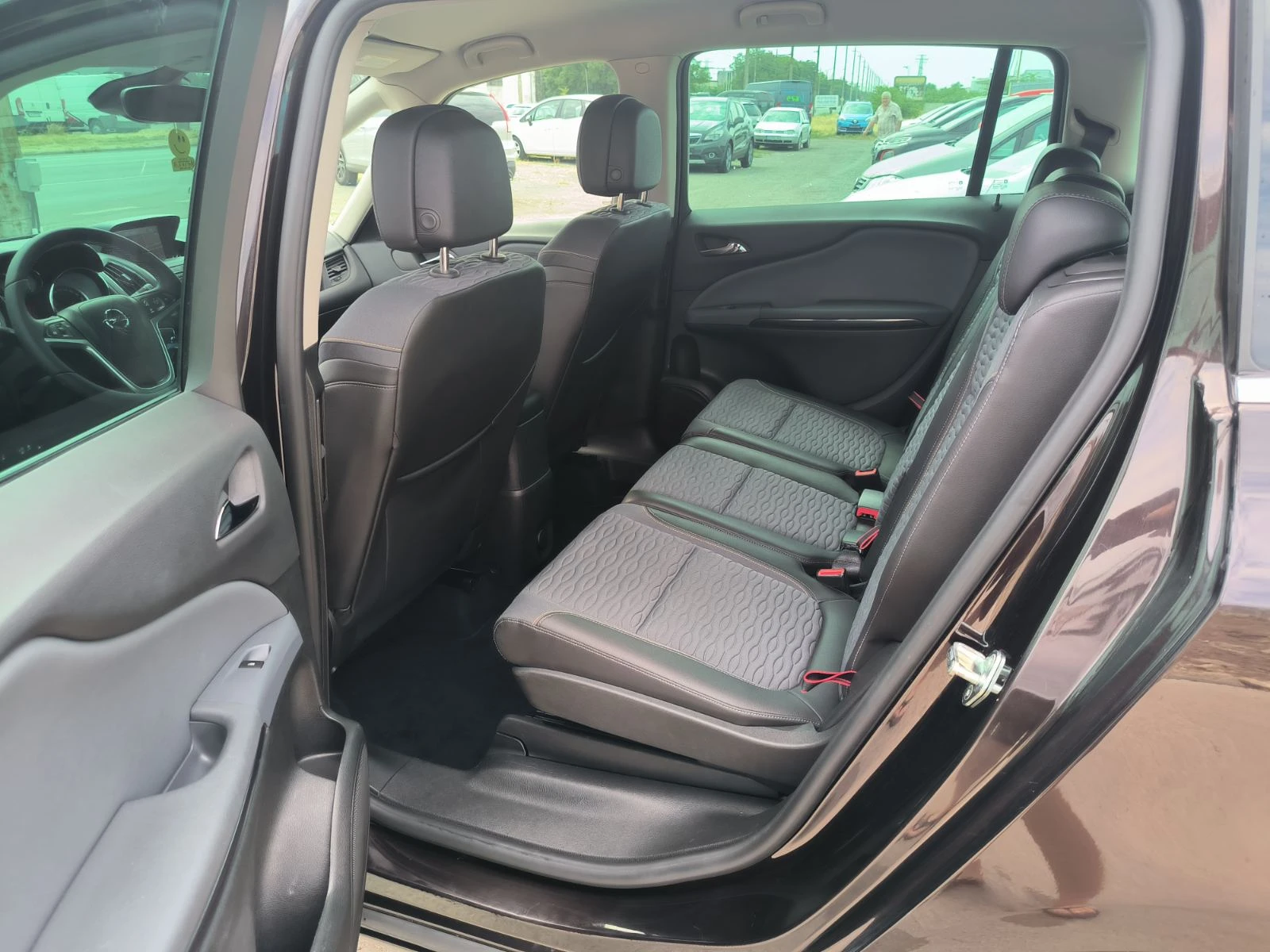 Opel Zafira 1.6i-6sk.-Navi-7m | Mobile.bg   16