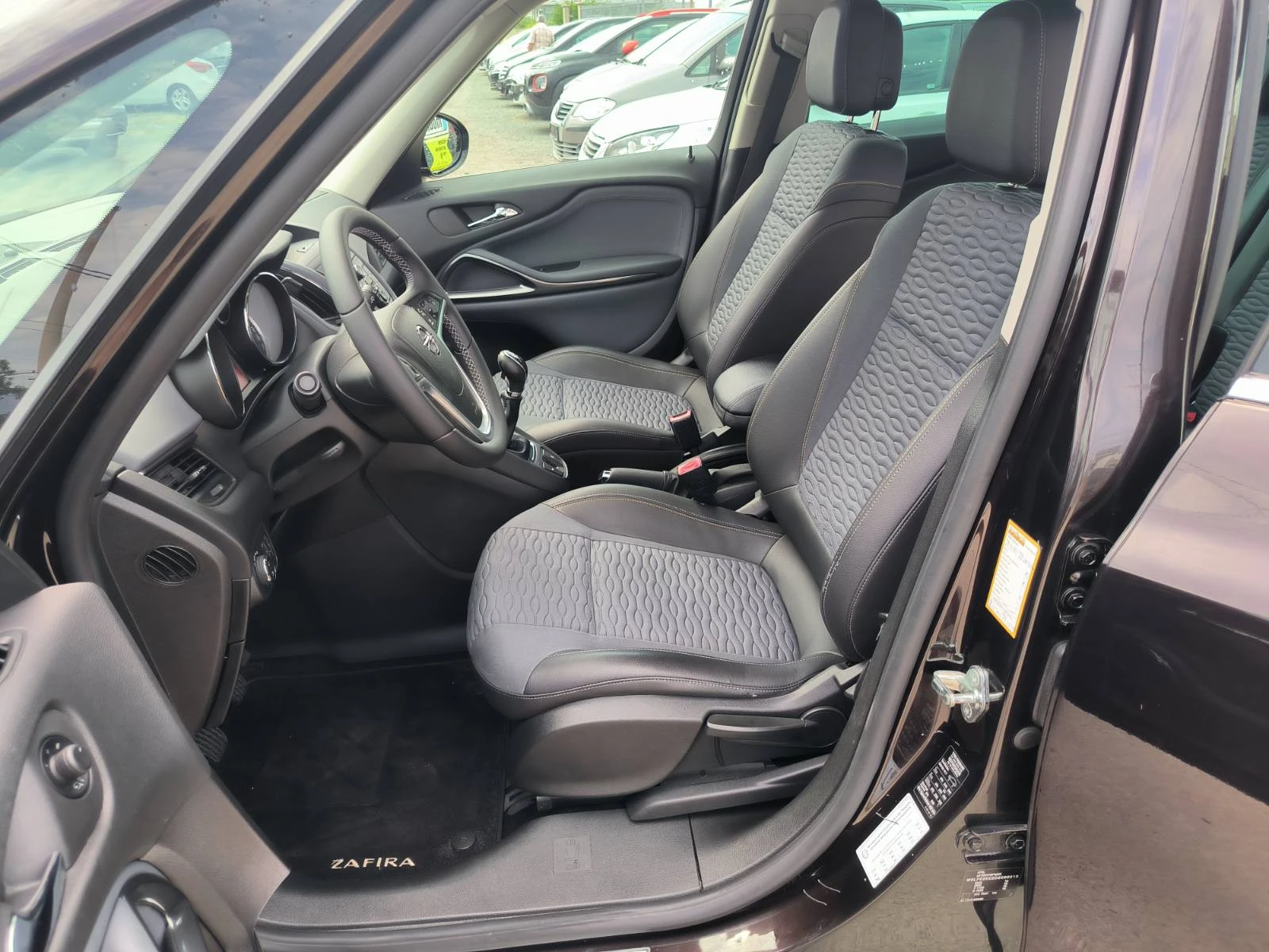 Opel Zafira 1.6i-6sk.-Navi-7m | Mobile.bg   15