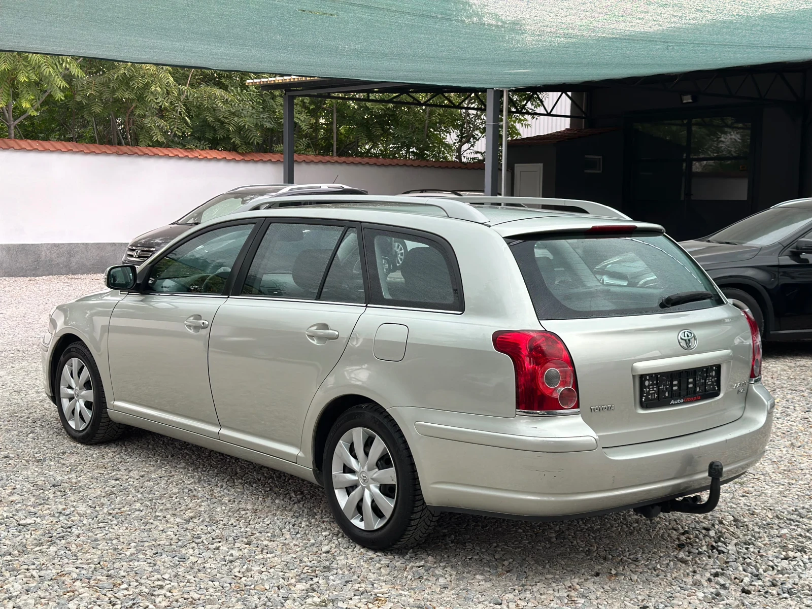 Toyota Avensis  - изображение 4