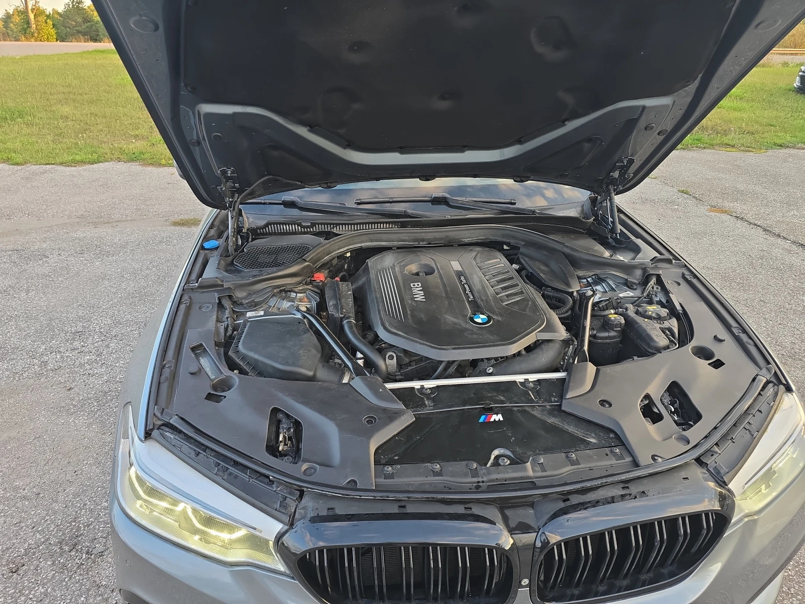 BMW 540 ОБДУХВАНЕ * * CARFAX * * АВТО КРЕДИТ * *  - изображение 10