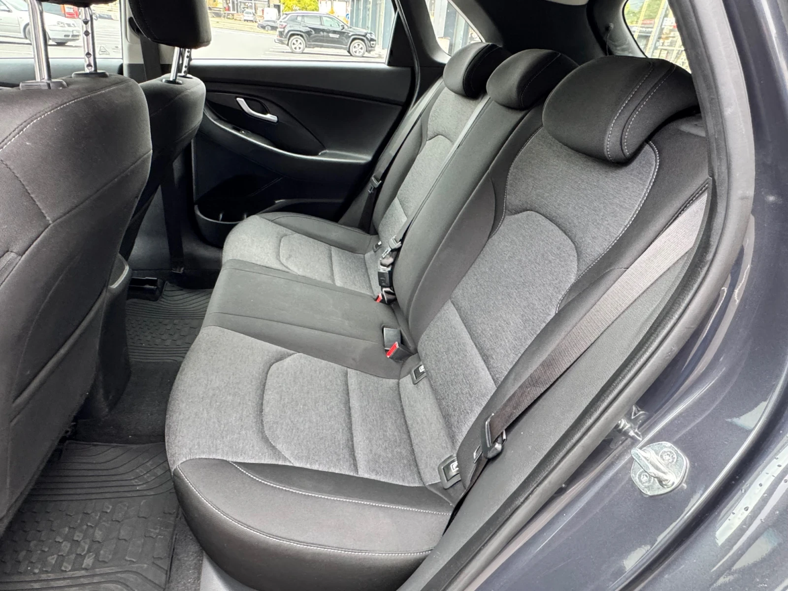 Hyundai I30  EXCLUSIVE | Mobile.bg   15