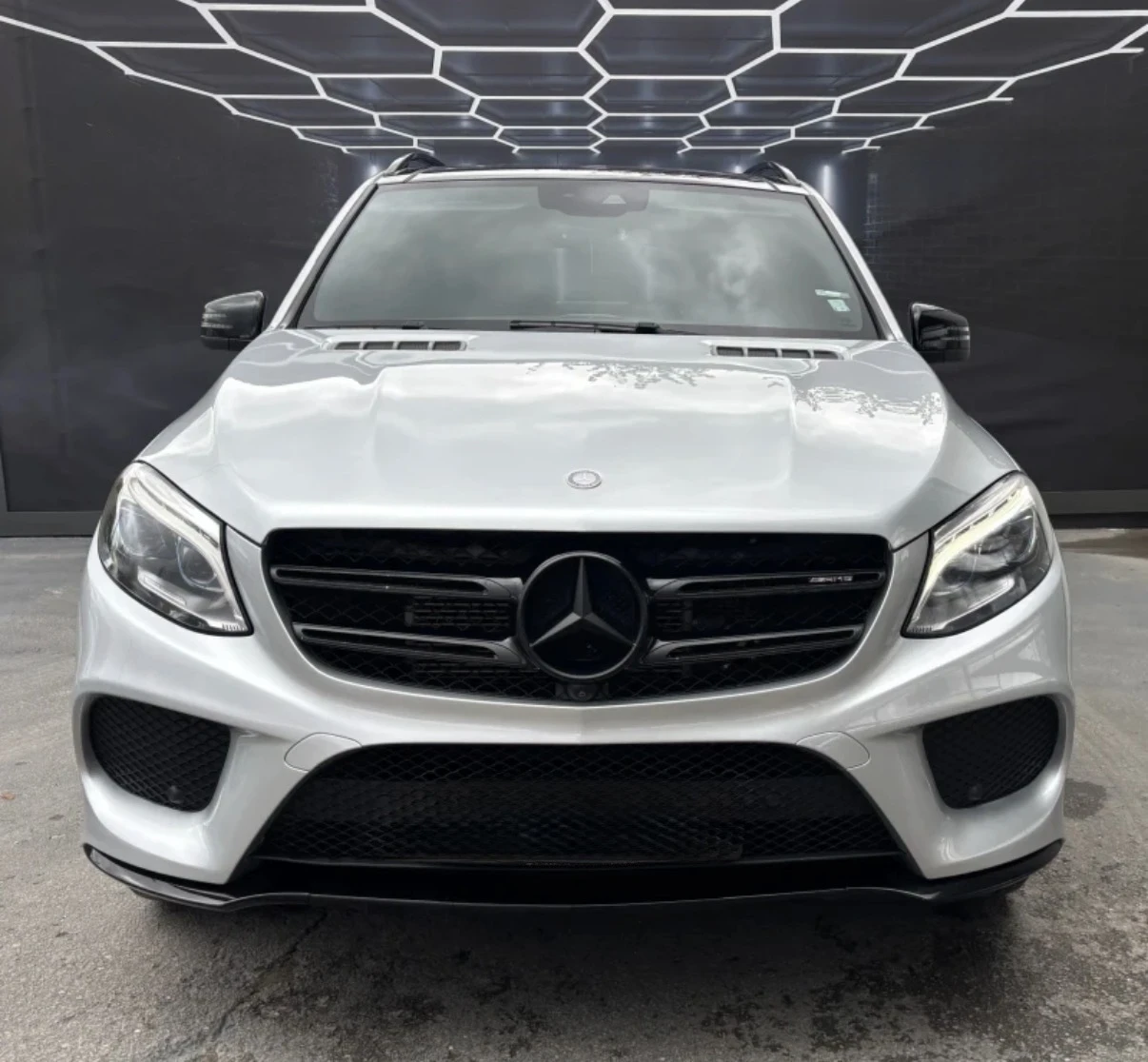 Mercedes-Benz GLE 500 Plug-in Hybrid ОТЛИЧЕН - БАРТЕР/ ЛИЗИНГ - изображение 2