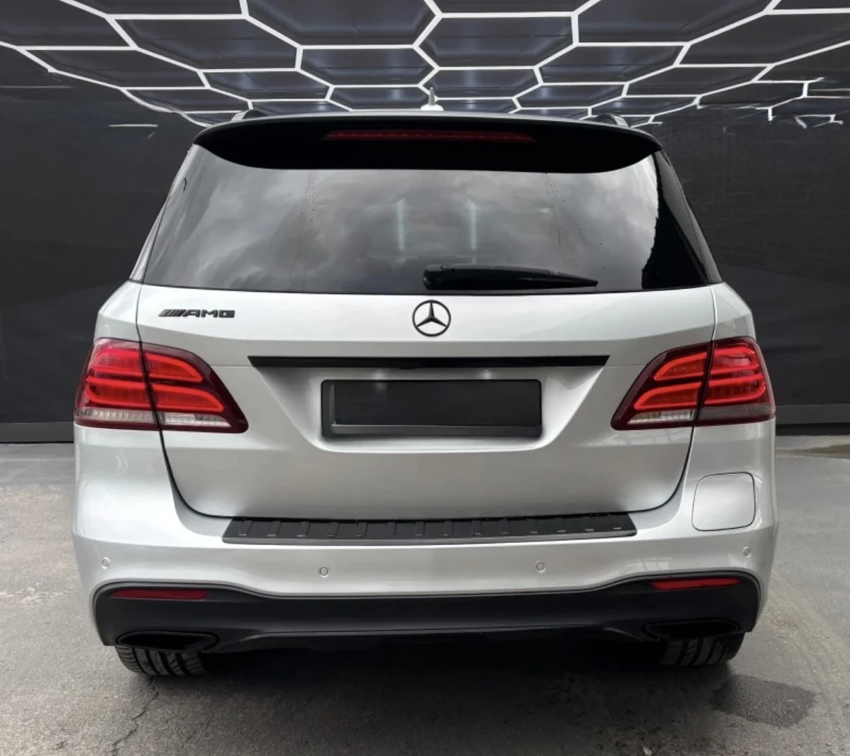 Mercedes-Benz GLE 500 Plug-in Hybrid ОТЛИЧЕН - БАРТЕР/ ЛИЗИНГ - изображение 5