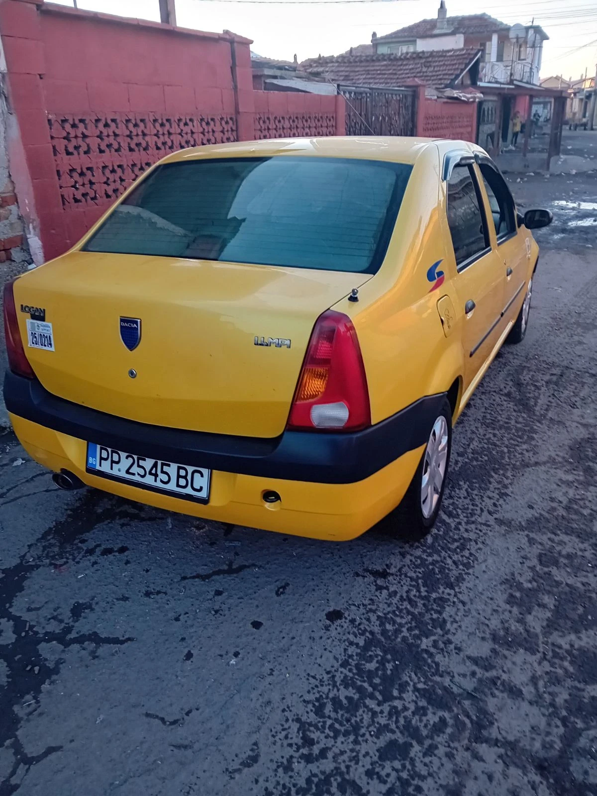 Dacia Logan  - изображение 2