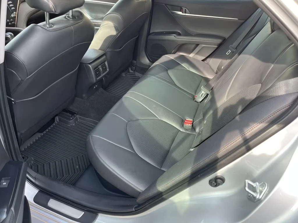 Toyota Camry EXECUTIVE/208HP/BSA/KLESS/CRUISEC./L.ASS/LED/935f | Mobile.bg � ����������� 16