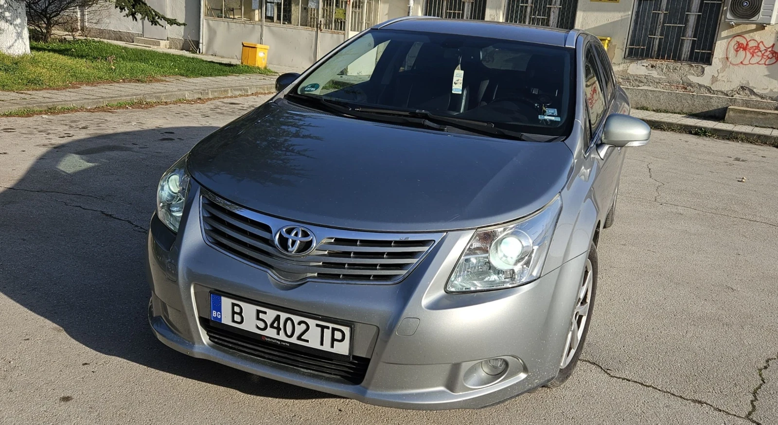 Toyota Avensis 2.0 - изображение 2
