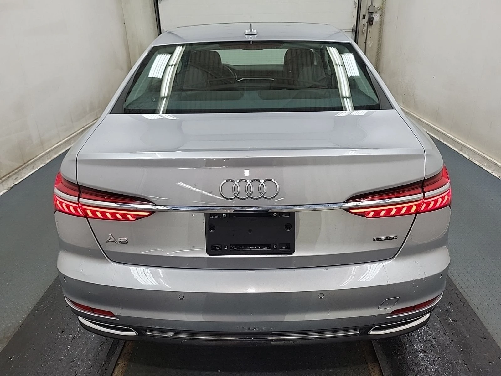 Audi A6 PREMIUM PLUS S-LINE 2.0L - изображение 4