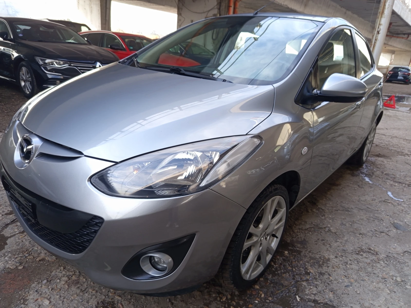 Mazda 2 1.5 i avtomatik | Mobile.bg � ����������� 1