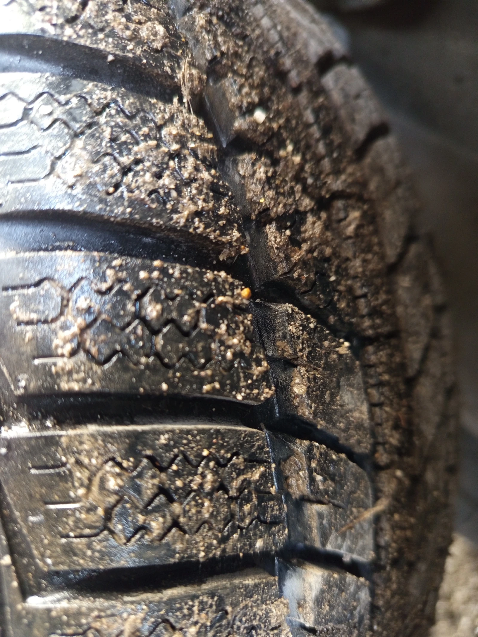 Mazda 2 1.5 i avtomatik | Mobile.bg � ����������� 13