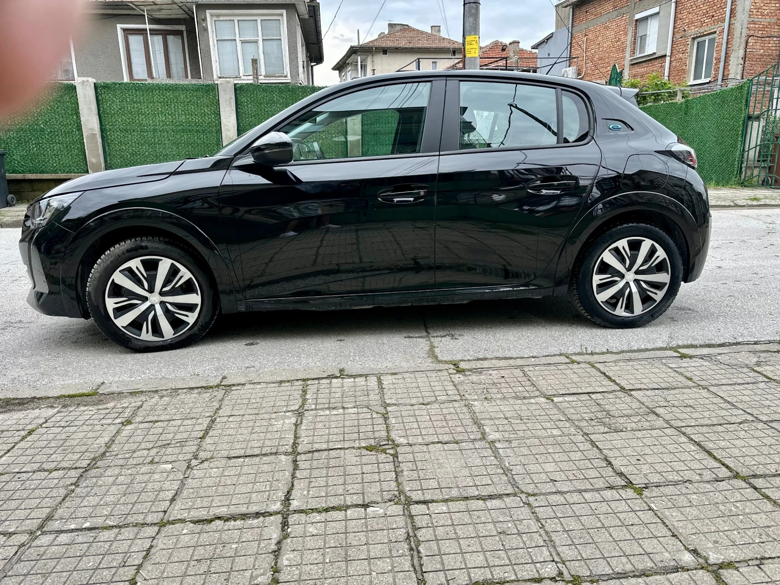 Peugeot 208 e208 , снимка 4 - Автомобили и джипове - 53565124