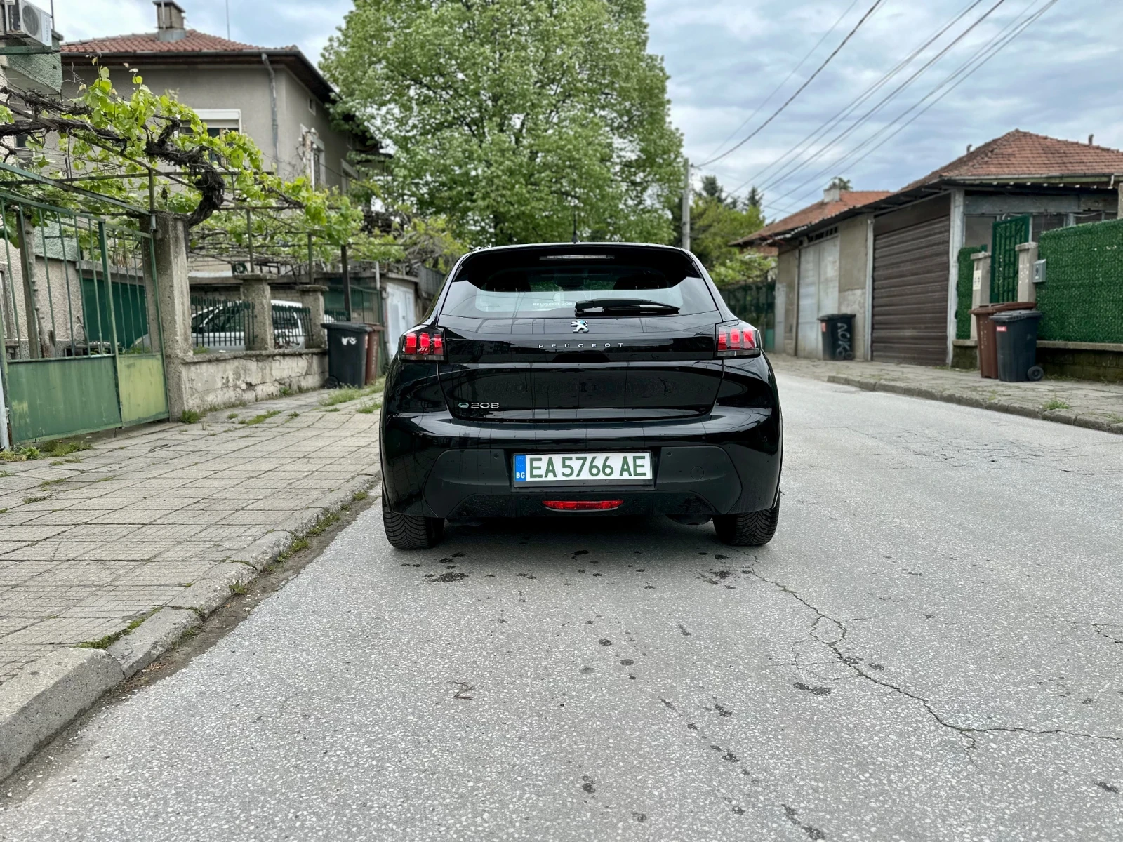 Peugeot 208 e208 , снимка 6 - Автомобили и джипове - 53565124