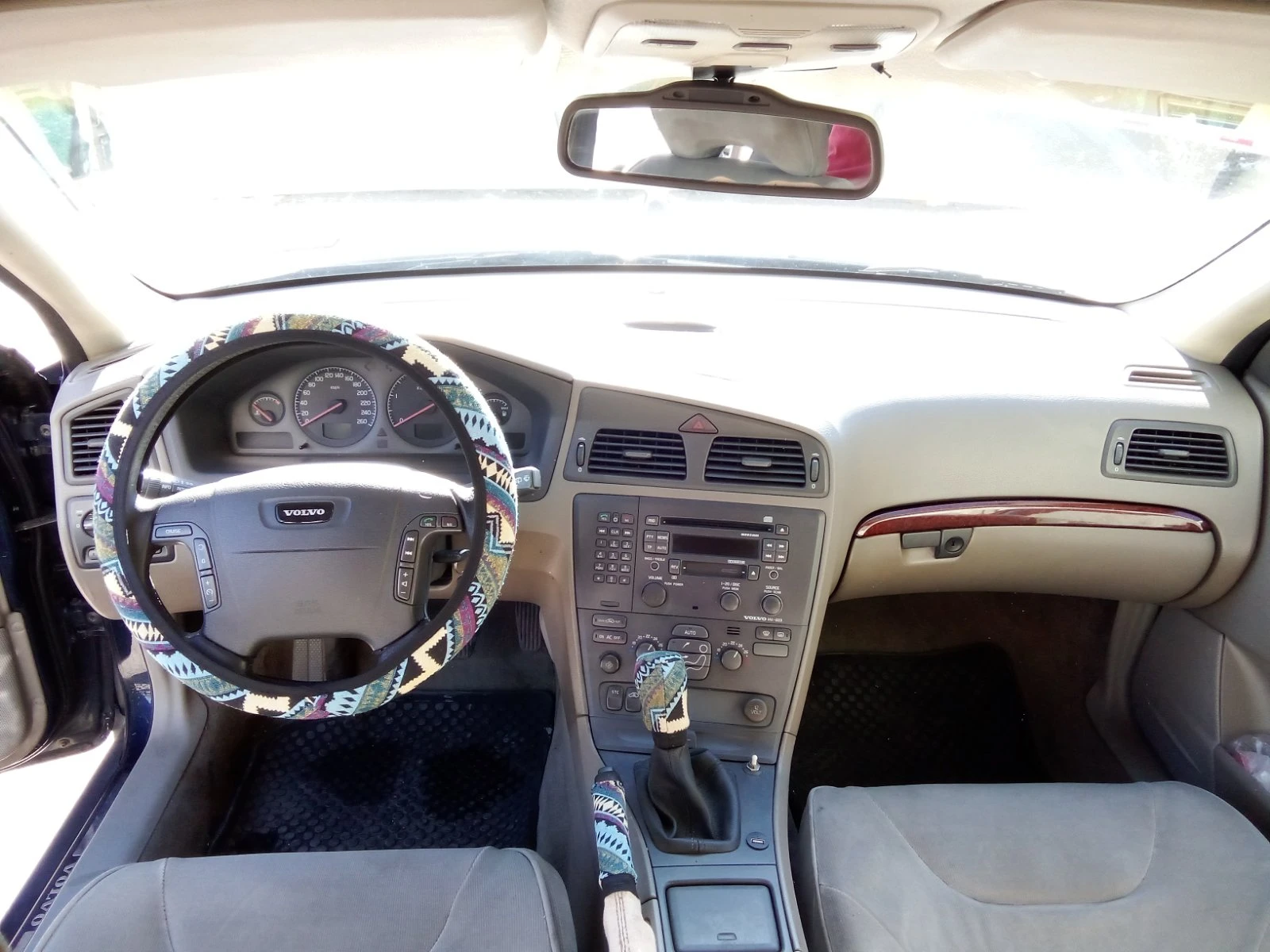 Volvo V70 2.5D, снимка 9 - Автомобили и джипове - 53599079