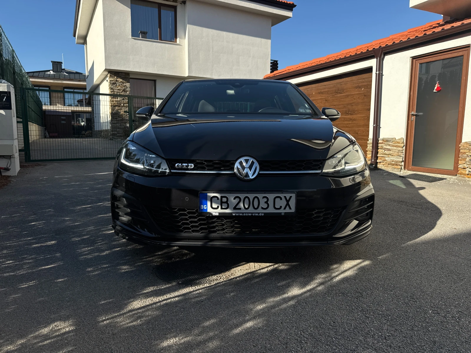 VW Golf GTD музика за 10 000 лв, снимка 7 - Автомобили и джипове - 53864733