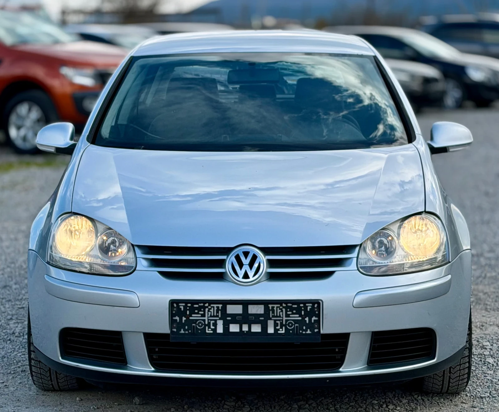 VW Golf 1.9TDi 105кс 6ск. * Климатик* * Италия* , снимка 2 - Автомобили и джипове - 53987311